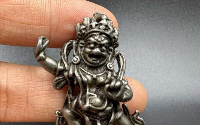 Exquisite Chinese Buddhist Thokcha Vajrapani Protector Deity Pendant Amulet