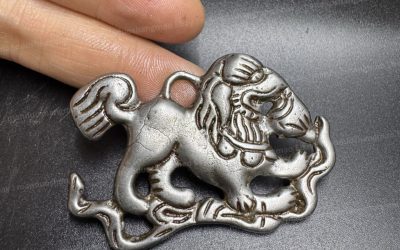 Tibetan Thokcha Snow Lion Pendant Sacred Guardian Amulet