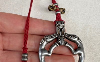 1.77″ Old Chinese Tibetan Buddhism Thokcha Deer head auspicious beast Pendants