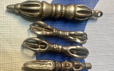 Antique Rare Tibetan Iron Bronze Thokcha Group Of 6 Phurba Vajra