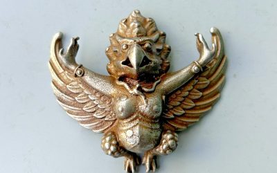 Old Tibetan Buddhism cupronickel Garuda Pendant, Thokcha Protective Amulet