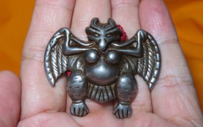 Tibetan Thokcha Garuda Pendant Cold Iron Bird King Protection Talisman (w16)