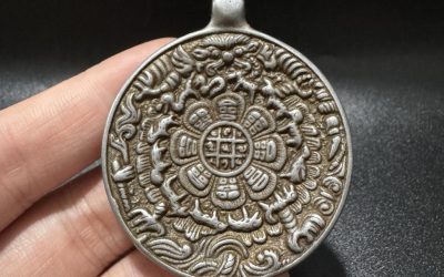 Tibetan Thokcha Nine Fold Talisman Pendant Zodiac Belt Plaque Wealth Toad