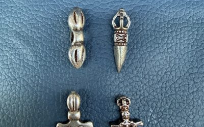 Vintage Himalayan Iron Thokcha Accent Set – 4 Mini Ritual Amulets for Jewelry
