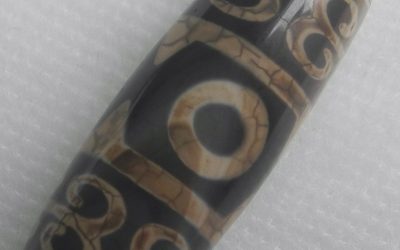 Tibetan Antique Natural Agate bead Ojime 11g Thokcha Amulet Cylinder Netsuke
